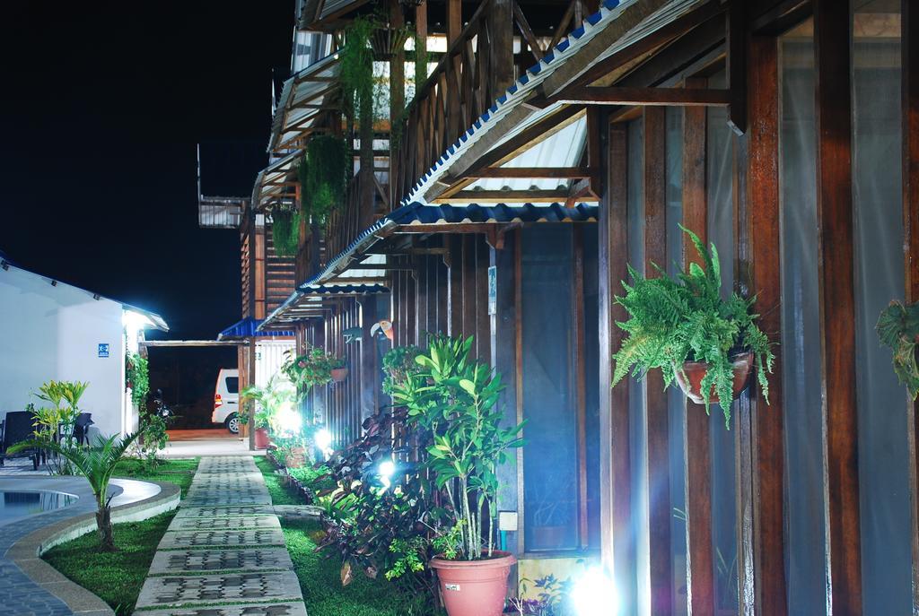 Hotel Utueane Летисия Экстерьер фото